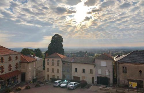 Ambierle Bed & Breakfast | Gites Le Lancelot