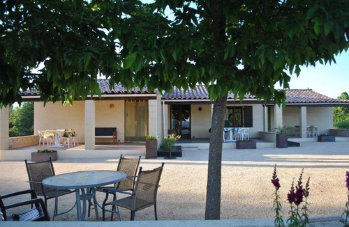Banne House | Gites Le Soleil Souriant