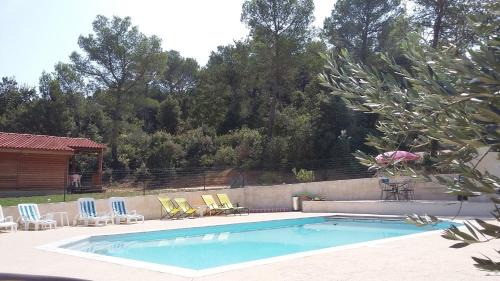 Pont-Saint-Esprit House | Gites Les Chrisalies