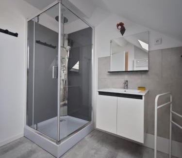 Velogny House | Gites Les pêchers