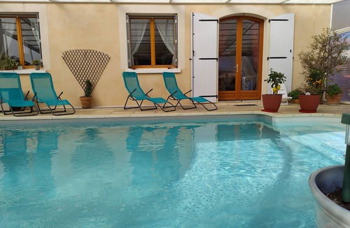 Vallon-Pont-d'Arc Apartment | Gites Lolivier Avec Piscine au Cœur des Gorges de l Ardèche