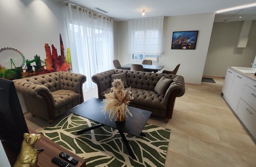 Gironcourt-sur-Vraine Apartment | Gites Londres