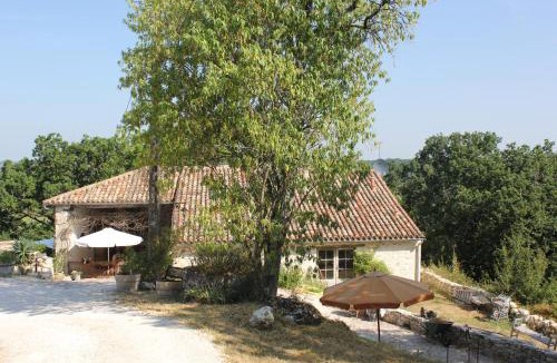 Beauville House | Gites Loste