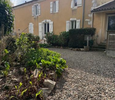 Buanes Apartment | Gites Matilon, 5 min Eugénie les bains