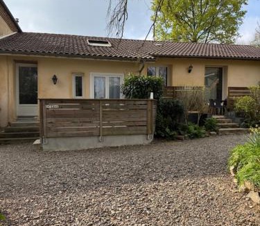 Buanes Apartment | Gites Matilon, 5 min Eugénie les bains