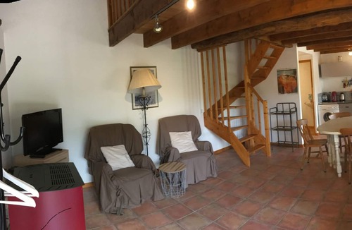 Payrac House | GITES THE FLORELIAN (cherry trees)