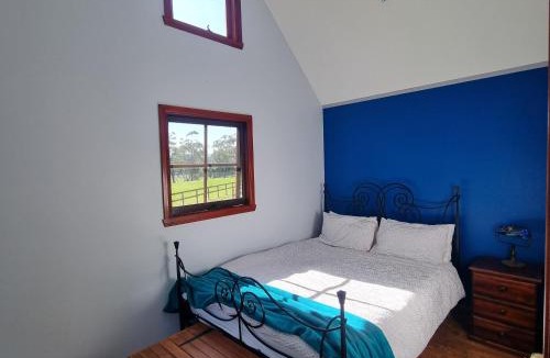 Macclesfield House | Giyabwe Cottage