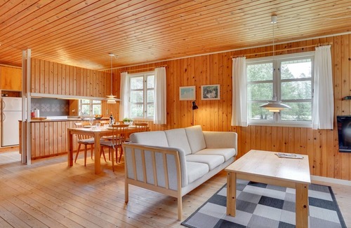 Tuen House | "Gizelle" - 1.5km from the sea by Interhome