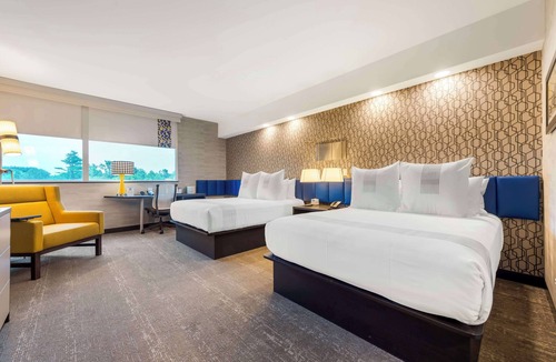 Ottawa Division Hotel | GLō Best Western Kanata Ottawa West
