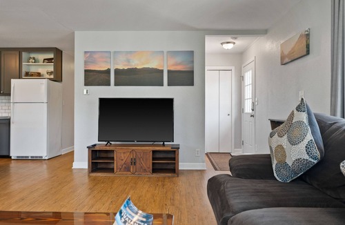 Columbia Falls House | Glacier National Park Basecamp