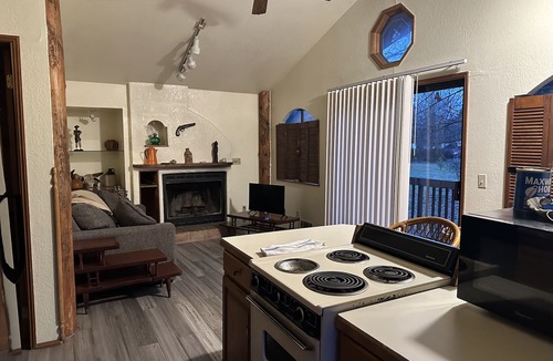 Rockport Cabin | Glacier Peak Resort