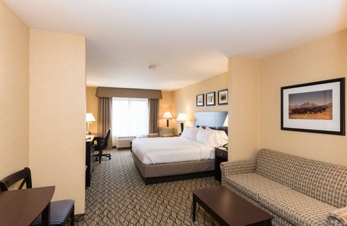 Browning Hotel | Glacier Peaks Hotel