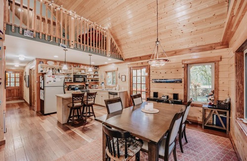 Warnick Cabin | Glacier Springs Cabin #21 - This family home says Cabin in the Country!