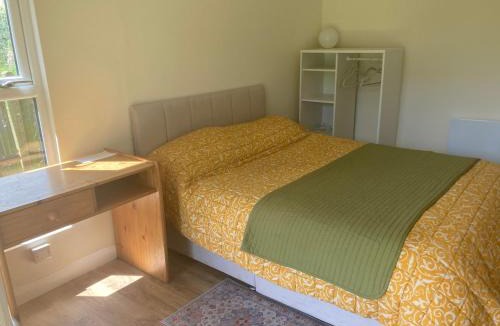 Whitton Apartment | Gladstone Avenue Twickenham