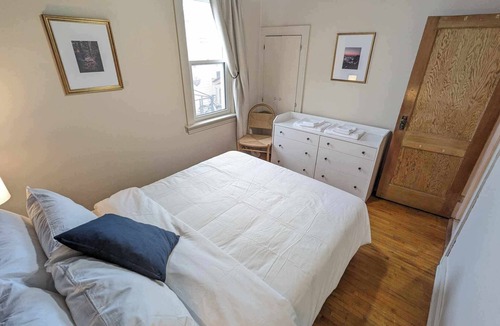 Sault Ste. Marie House | Gladstone Home: Charming 2-Bedroom Stay