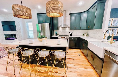 Cleveland Park Condo | Glamorous 3 BDR in East Nashville – Pet Friendly!