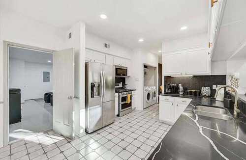 Mesquite House | Glamorous 4BR/2.5B Home with Pool, Game Room & Fire Pit