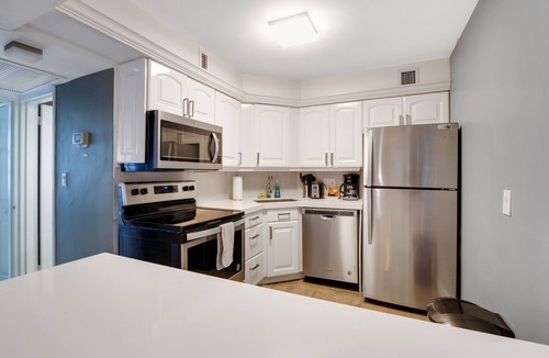 Mid Beach Apartment | Glamorous Oceanfront