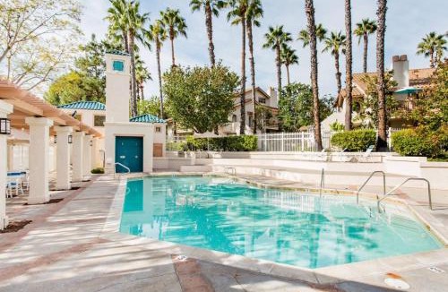 Aliso Viejo House | Glamorous Regal Design Home with Private Patio and Garage
