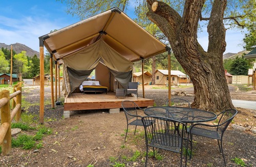 Poudre Park House | Glamp 6- Black Bear