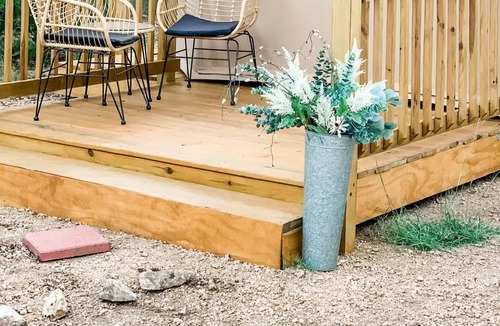 Marble Falls Apartment | Glamp in the hill country!