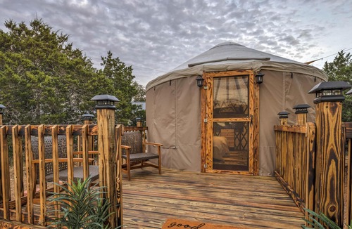 Marble Falls Apartment | Glamp in the hill country!