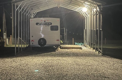 Starkville House | Glamper Camper: Glamp Site 6 mi from MSU