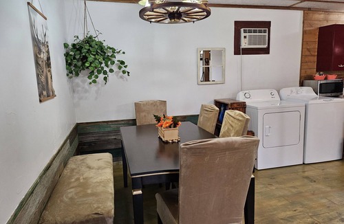 Clayton Cabin | Glamper's Dream - Lakefront Cabin with Mountain View