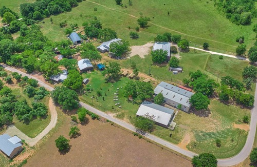 Navasota Other | Glamping at BeeWeaver Honey Farm