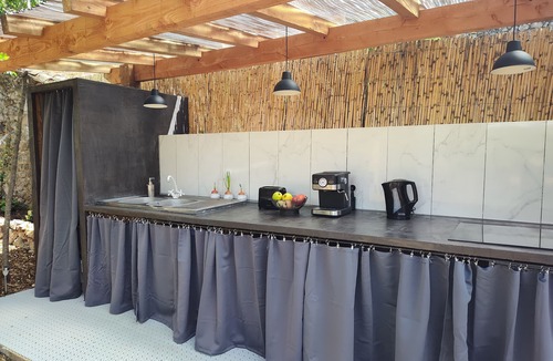 Navacelles Cabin | "Glamping at Séraphin's" - Ubud