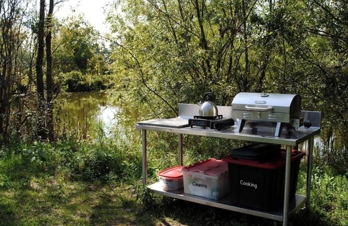 Markdale House | Glamping At The Koi Pond