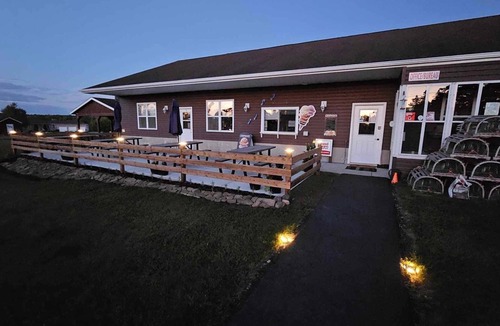 Tabusintac House | Glamping enthusiasts! Explore nature from this river view RV accommodation