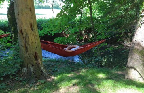 Signy-lAbbaye Apartment | Glamping in Signy-l’Abbaye