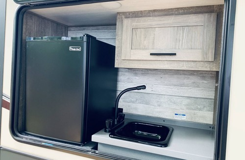 Fortson House | Glamping on Lake Harding!