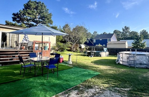 Conroe House | Glamping on the Farm