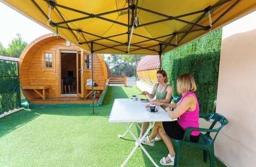 Navajas RV Rental | Glamping - One Bedroom Camping, Sleeps 4