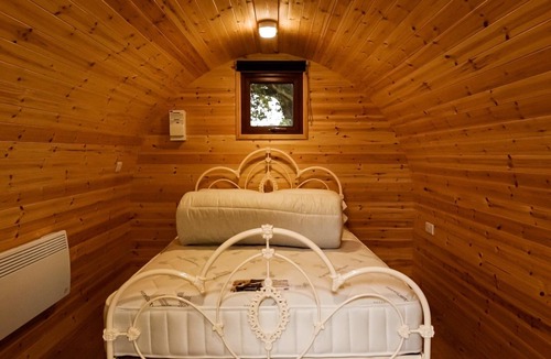 Bexhill-on-Sea Cabin | Glamping Pod non- Pet Friendly