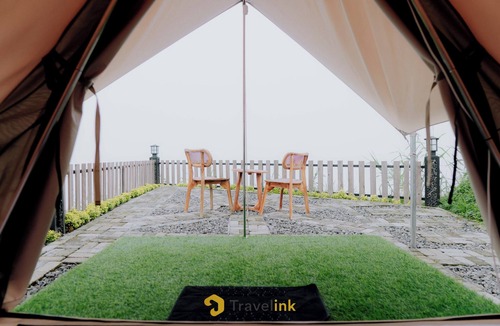 Wonosobo RV Rental | Glamping Telaga Menjer By Travelink