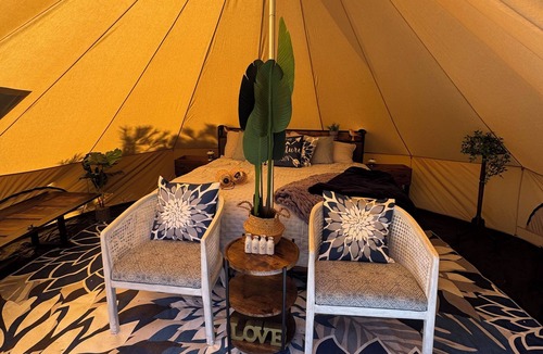 Benton Harbor RV Rental | Glamping tent for 2 in nature