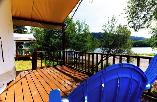 Klamath RV Rental | Glamping tent on the river.