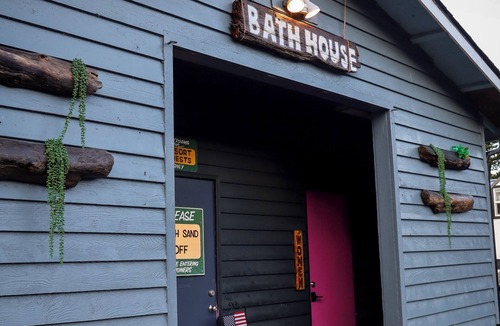 Copalis Beach Cottage | Glamping tent Village