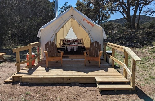 Vanderpool RV Rental | Glamping Tents 1, 2, 3
