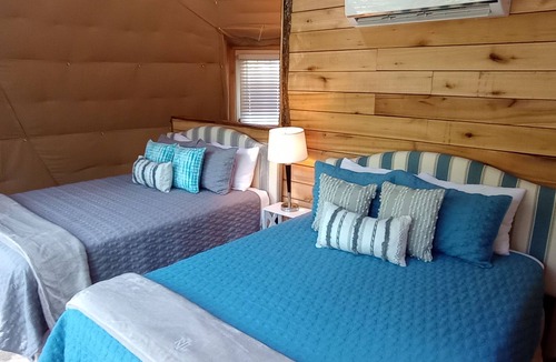 Sutton Resort | GlampOut Resort - Elk River