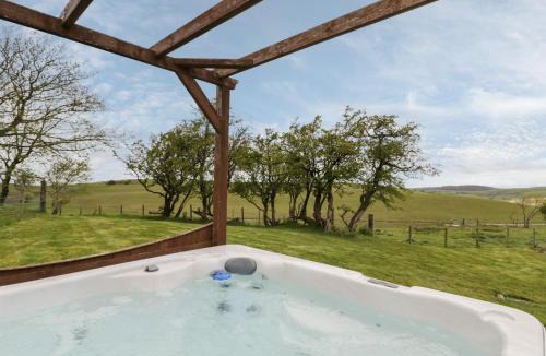 Denbigh House | Glan Gors