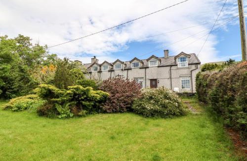 Gallt Y Foel House | Glan y Gors