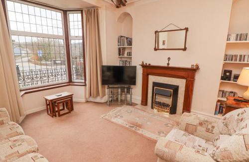 Ystradgynlais House | Glan Yr Afon