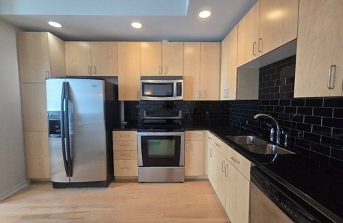 LoDo Condo | Glass House 21st Floor Condo with Amazing View