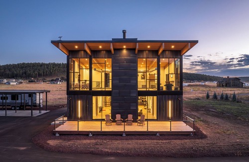 Fort Valley House | Glass House ~ Amazing mountain views, Sauna, EV, Games, Private + MORE!