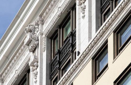 Downtown Hotel | Glass Light Hotel & Gallery, Autograph Collection