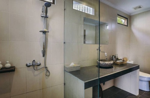 Mas Bed & Breakfast | Glassy Tranquility Nature Vibes